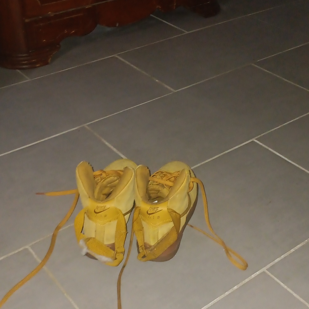 Nike shoes